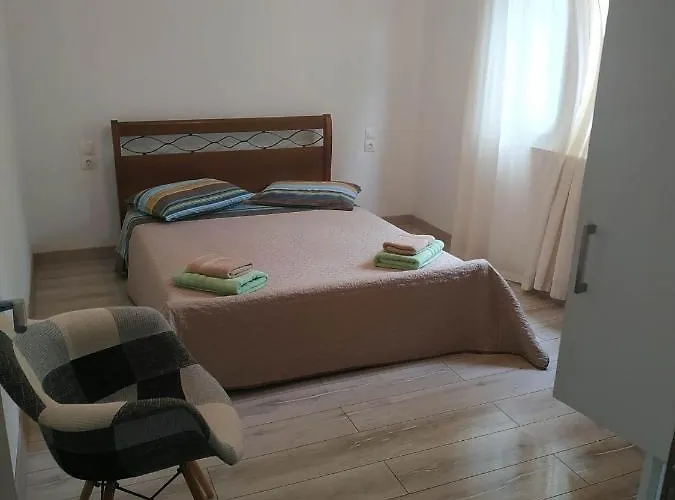 Julia's House Mikros Gialos